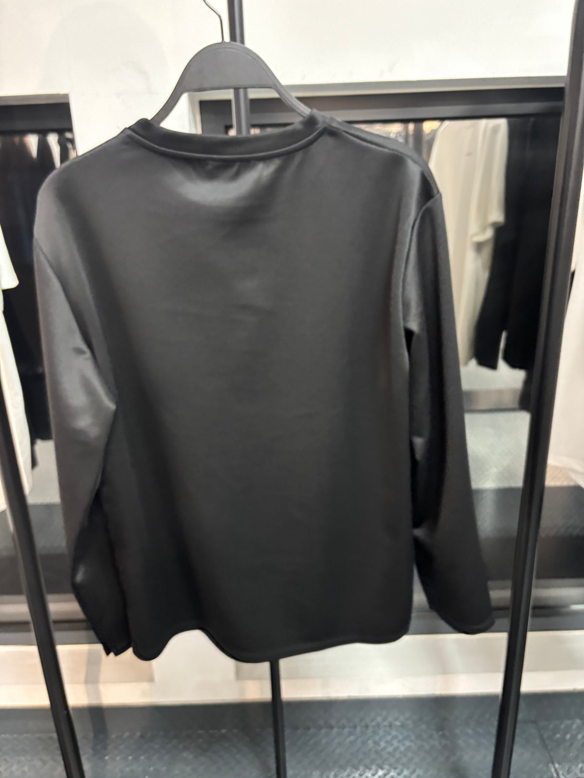 Le Long Sleeve satiné - Noir