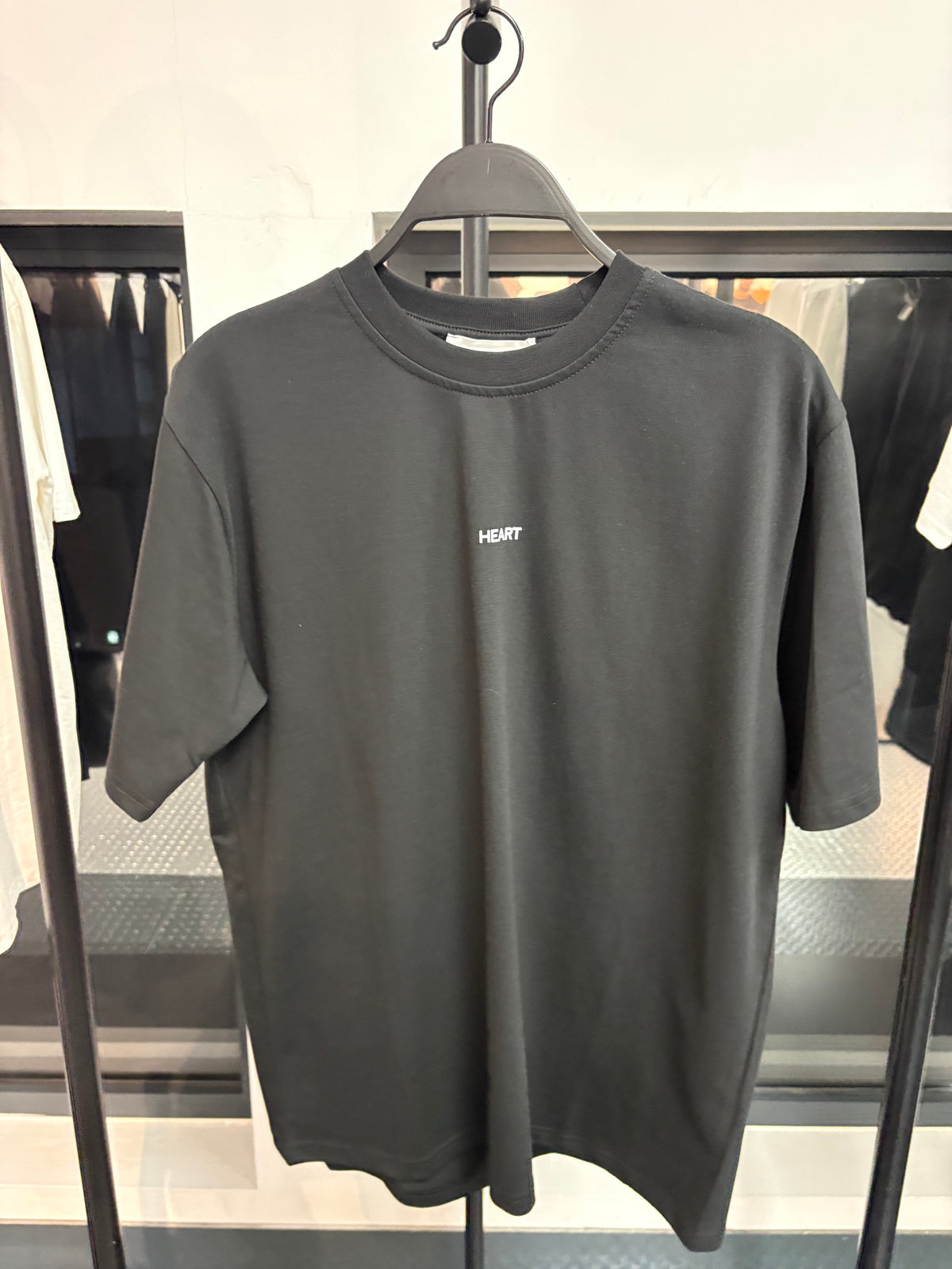 Le T-shirt HEART - Noir