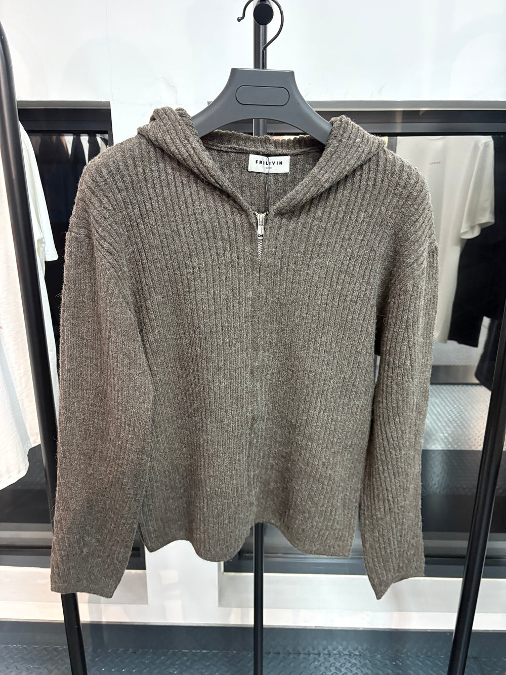 Le Gilet à capuche en maille - Marron